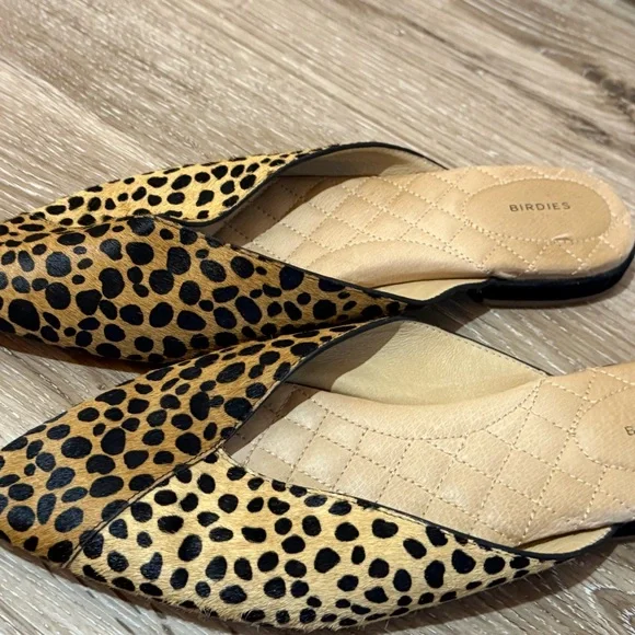 Birdies Tan and Black Mules with Leopard Print - Picture 2 of 6